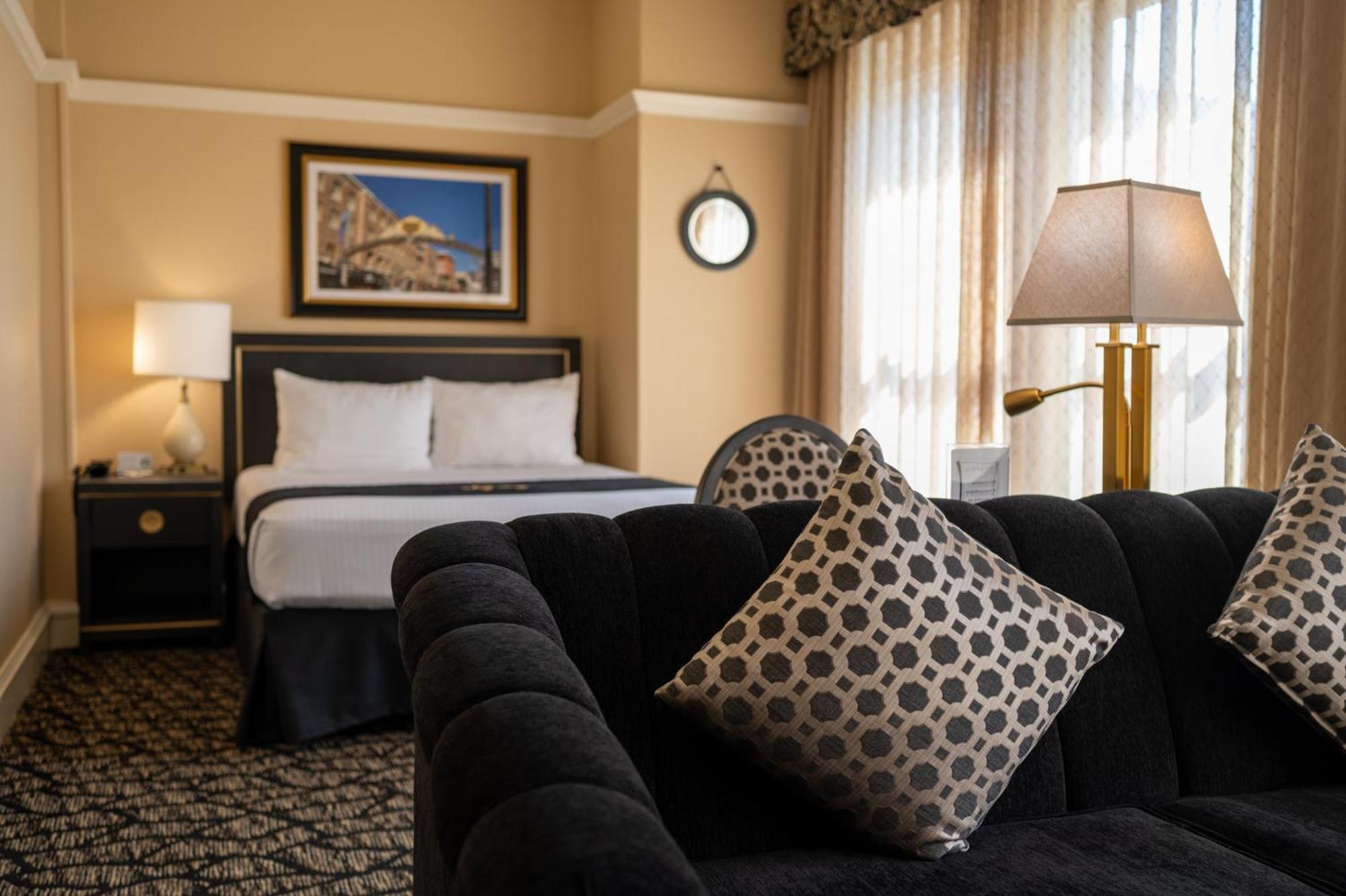 Gaslamp Plaza Suites San Diego Exteriör bild