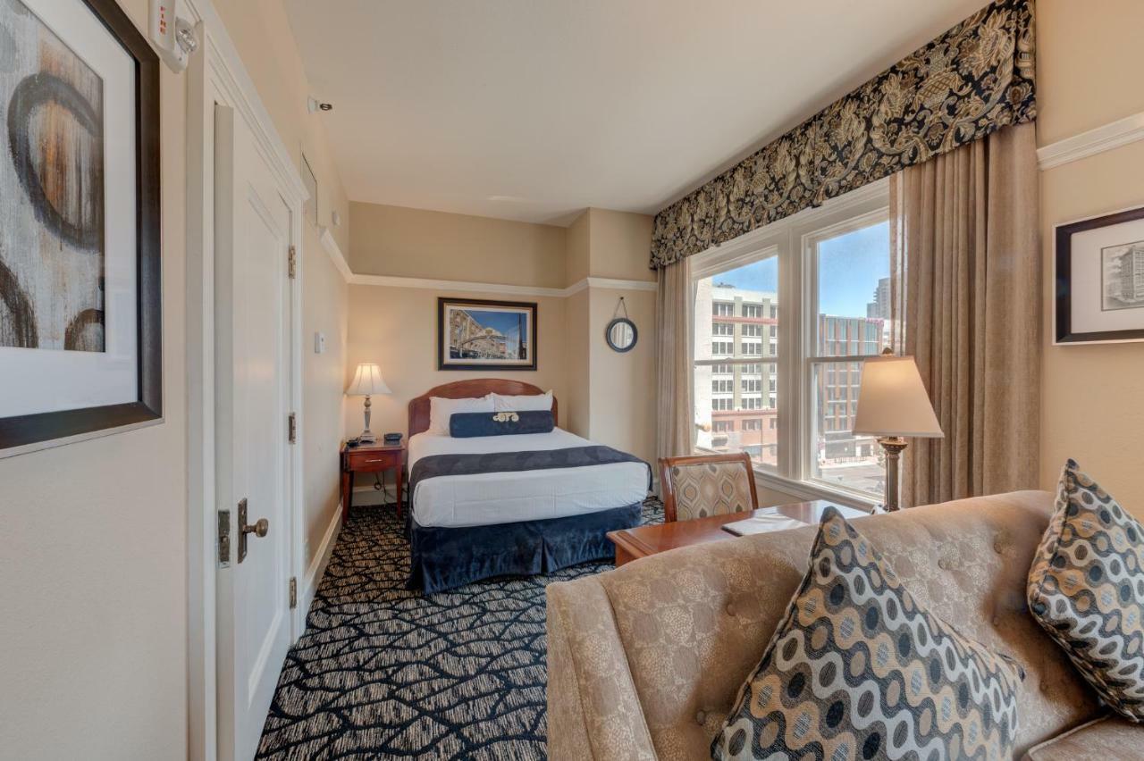 Gaslamp Plaza Suites San Diego Exteriör bild