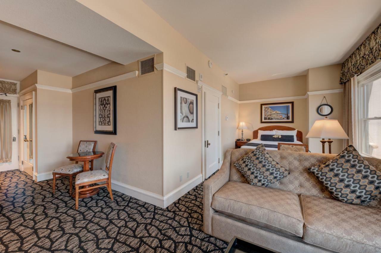 Gaslamp Plaza Suites San Diego Exteriör bild